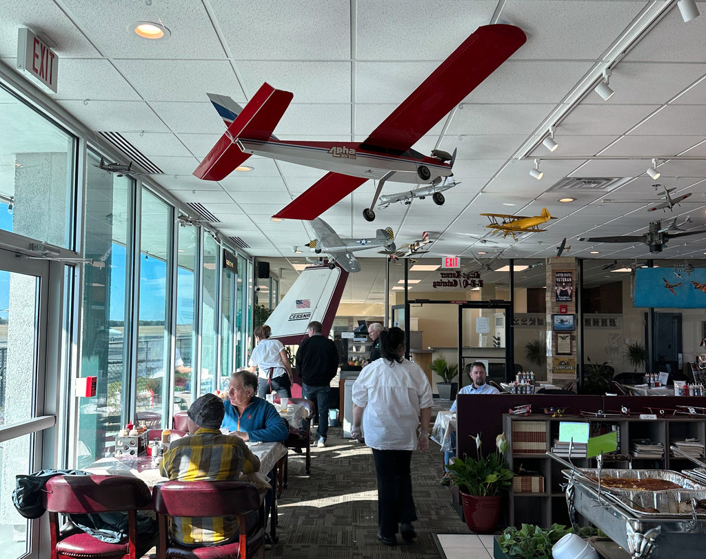 King’s Korner Restaurant at Chesterfield, VA Airport